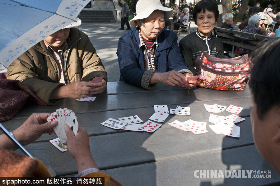 領(lǐng)略繁華的美國(guó)紐約街景 中國(guó)元素濃郁