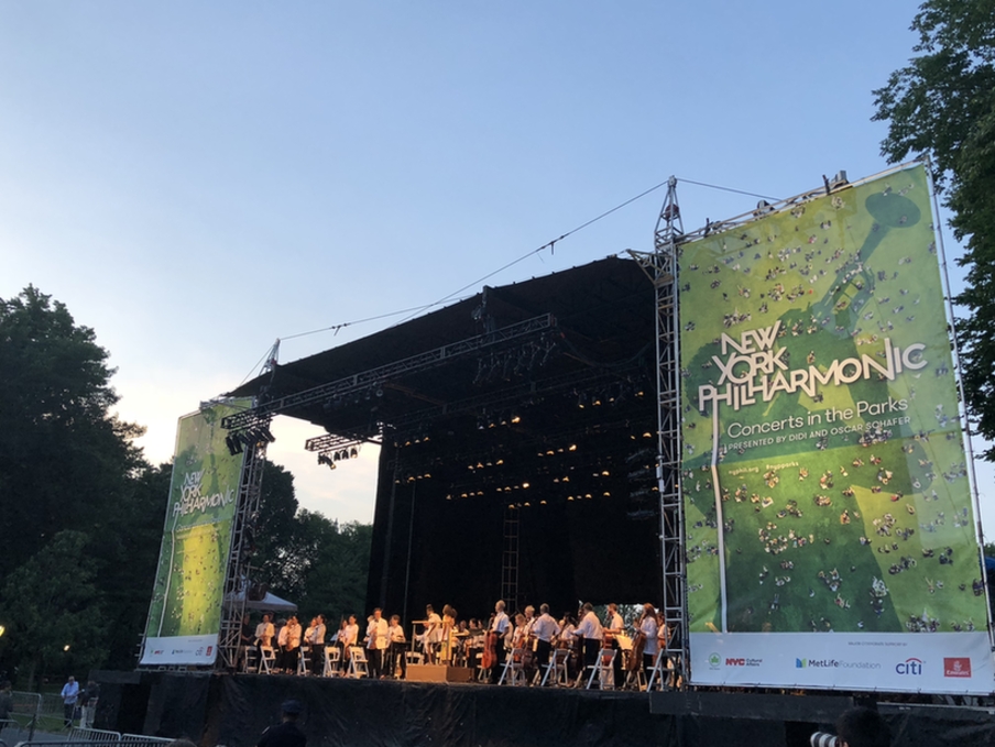 中國學(xué)生加入紐約愛樂夏季公園露天音樂會(huì)