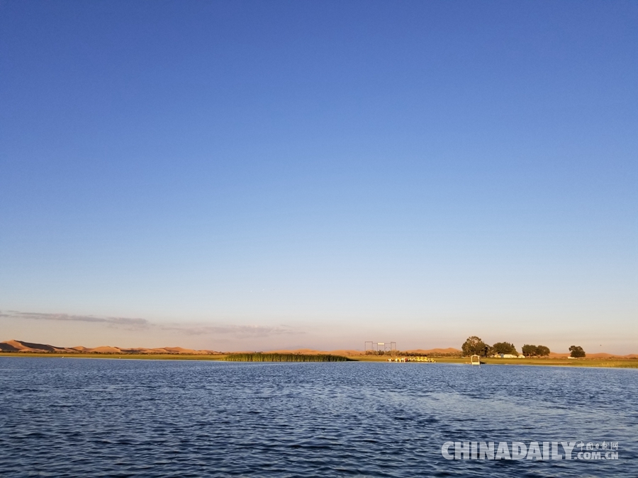 沙漠里的綠洲 打造沙漠生態(tài)旅游新亮點