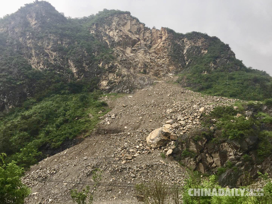 直擊北京房山山體滑坡現(xiàn)場